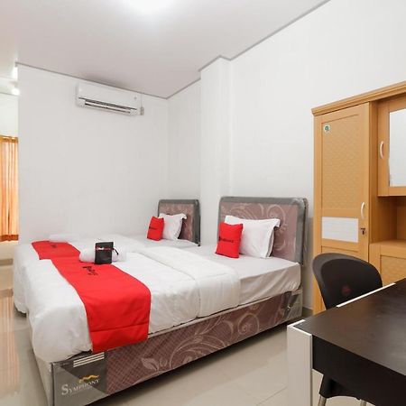 Hotel Reddoorz Syariah Near Rsu Suaka Insan Banjarmasin Banjarmasin  Exteriér fotografie