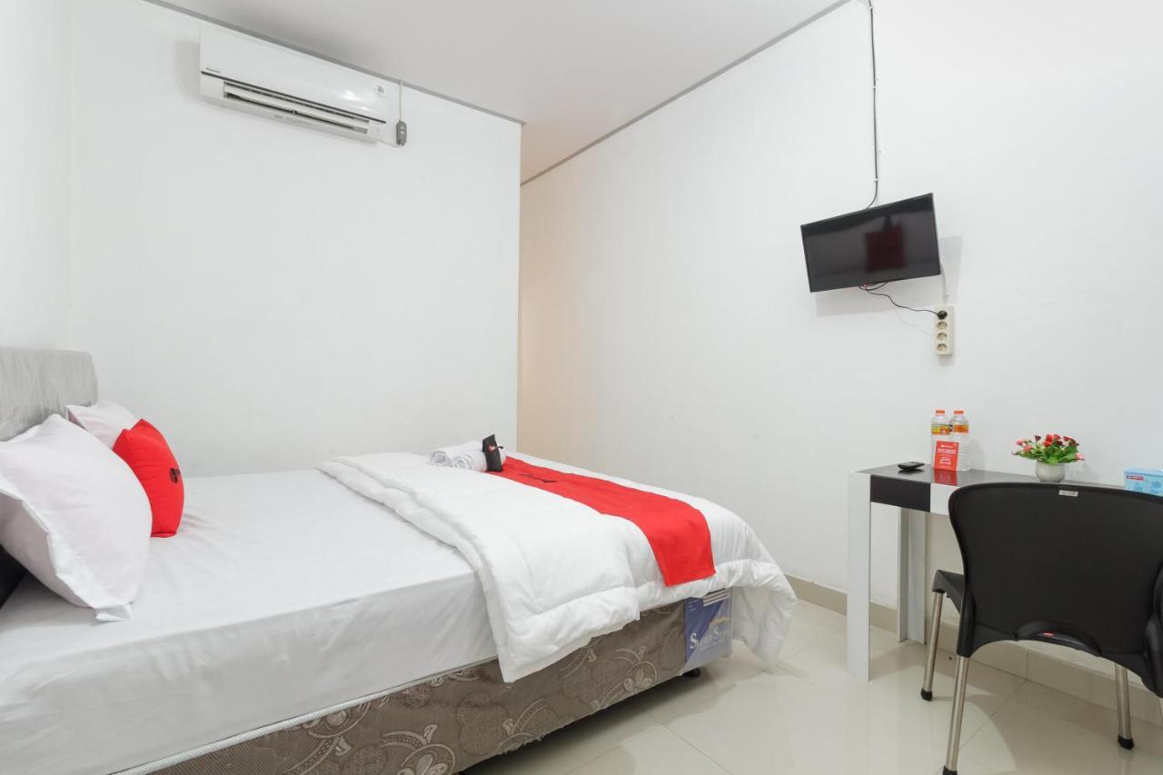 Hotel Reddoorz Syariah Near Rsu Suaka Insan Banjarmasin Banjarmasin  Exteriér fotografie